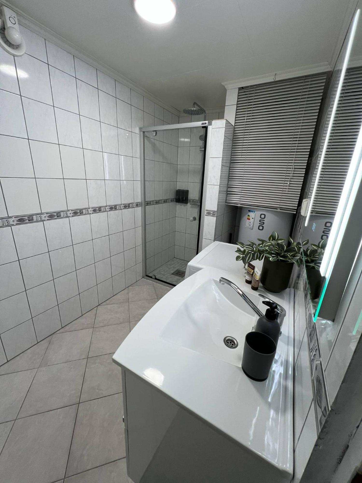 Apartment In Asane Bergen Exterior photo